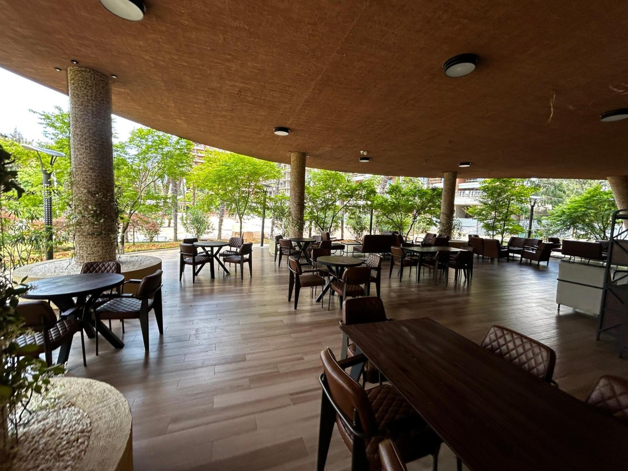 Cемейный Номер С Балконом На 4 Чел Dreamland Oasis Chakvi Dış mekan fotoğraf