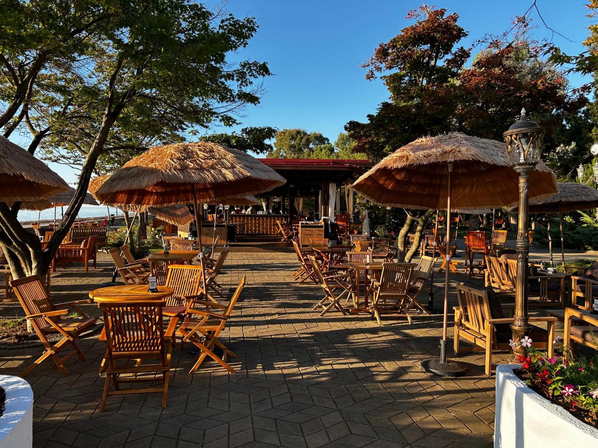 Cемейный Номер С Балконом На 4 Чел Dreamland Oasis Chakvi Dış mekan fotoğraf